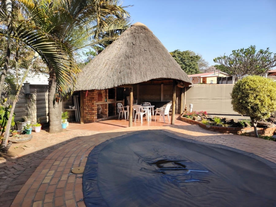 3 Bedroom Property for Sale in Bodorp North West